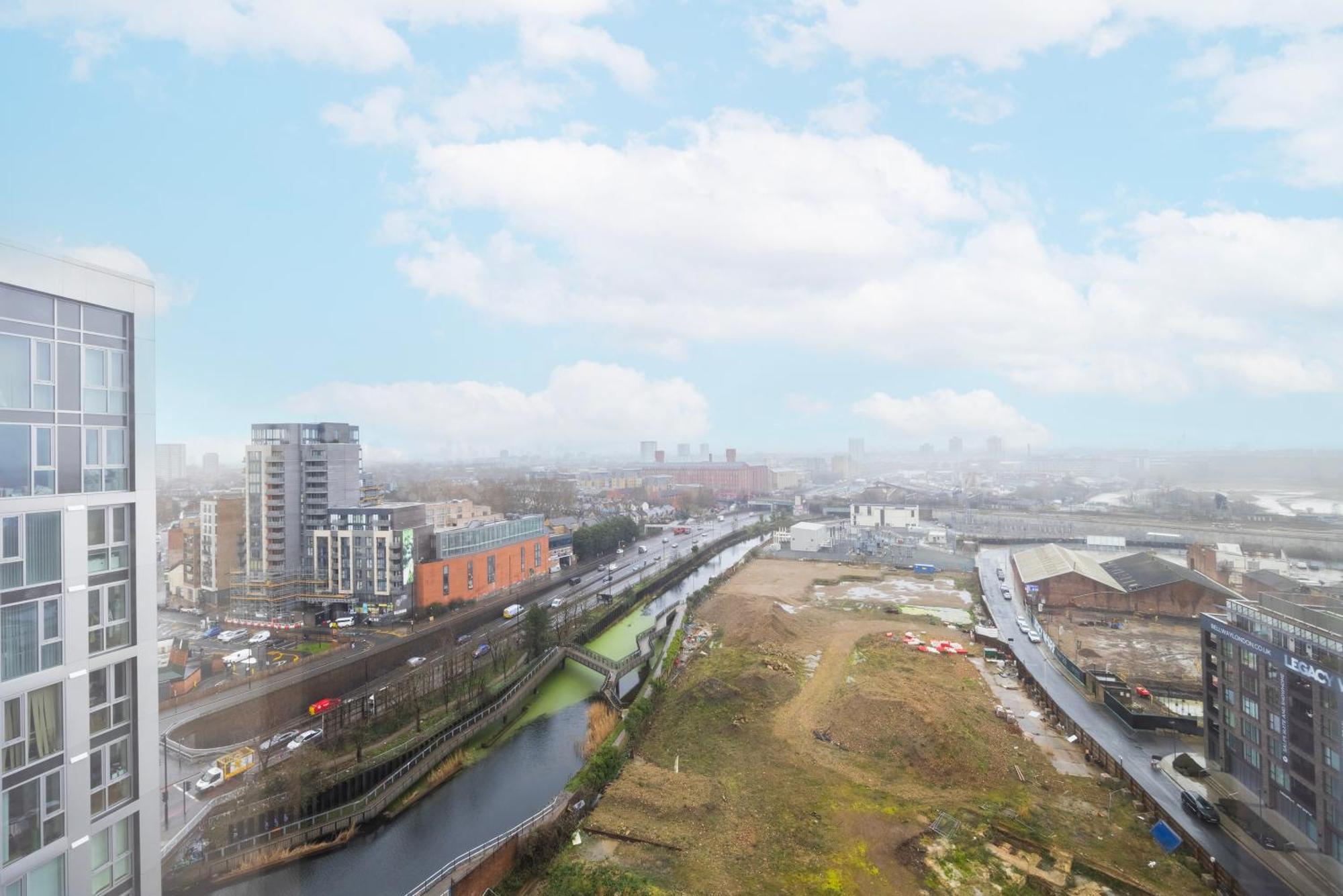 Apartament Luxury 1 Bedroom Near Westfield Stratford - 10 Min Walk Londra